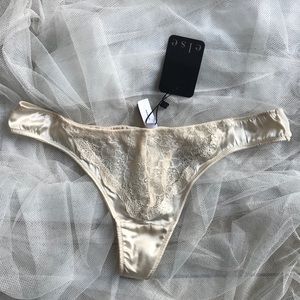 Signature Thong by Else